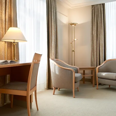 Cresta Palace Celerina St Moritz In And Out فندق 4*