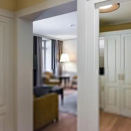 Cresta Palace Celerina St Moritz In And Out ホテル