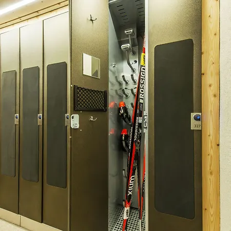 Cresta Palace Celerina St Moritz In And Out ホテル 4*