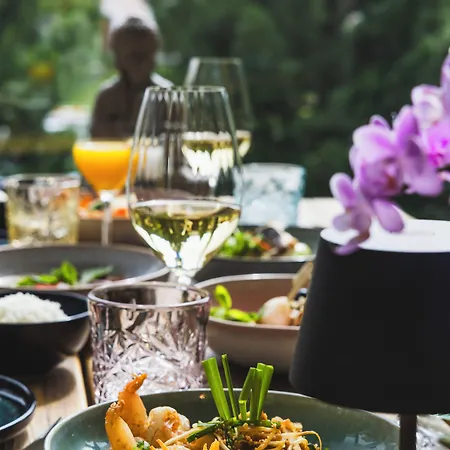 ホテル Cresta Palace Celerina St Moritz In And Out 4*